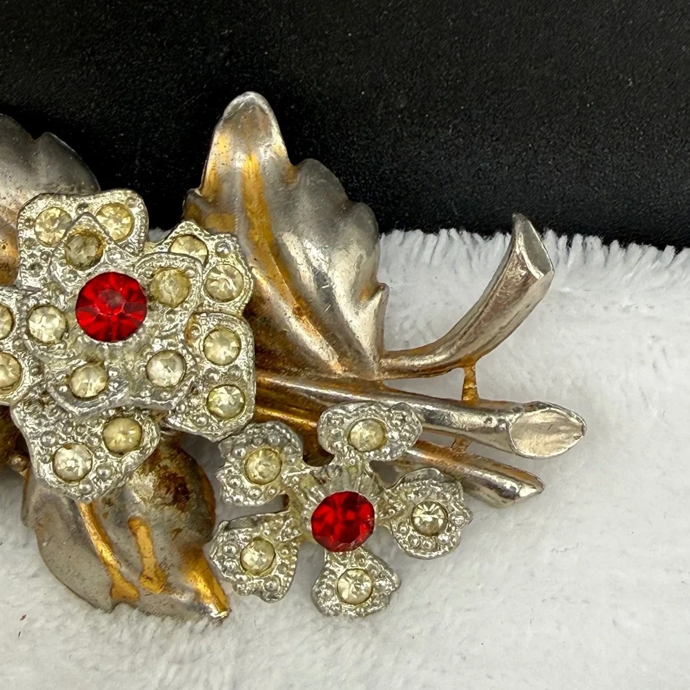 Vintage Pot Metal Brooch Flower Red Rhinestone Spray